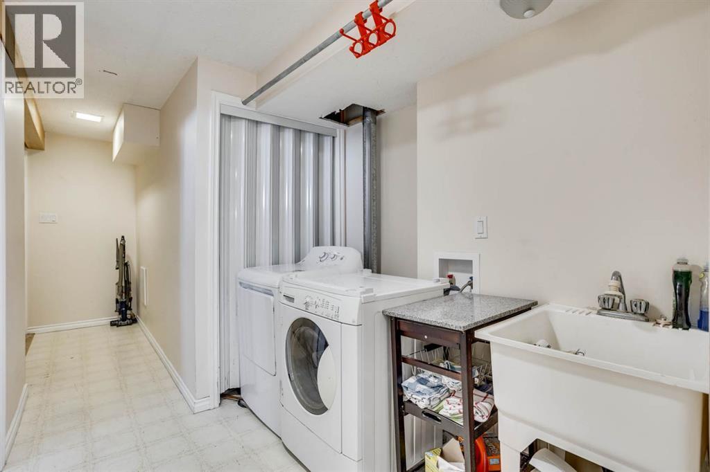 146 Elmore Drive, Fort McMurray