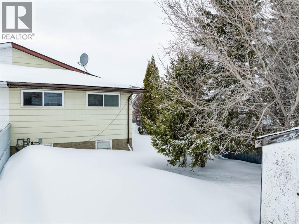 146 Elmore Drive, Fort McMurray