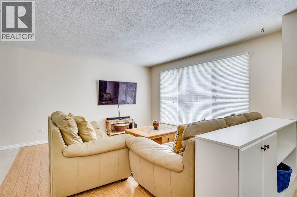 146 Elmore Drive, Fort McMurray