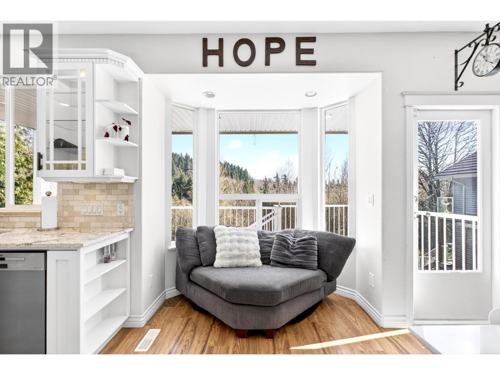 13380 MCCAULEY CRESCENT, Maple Ridge