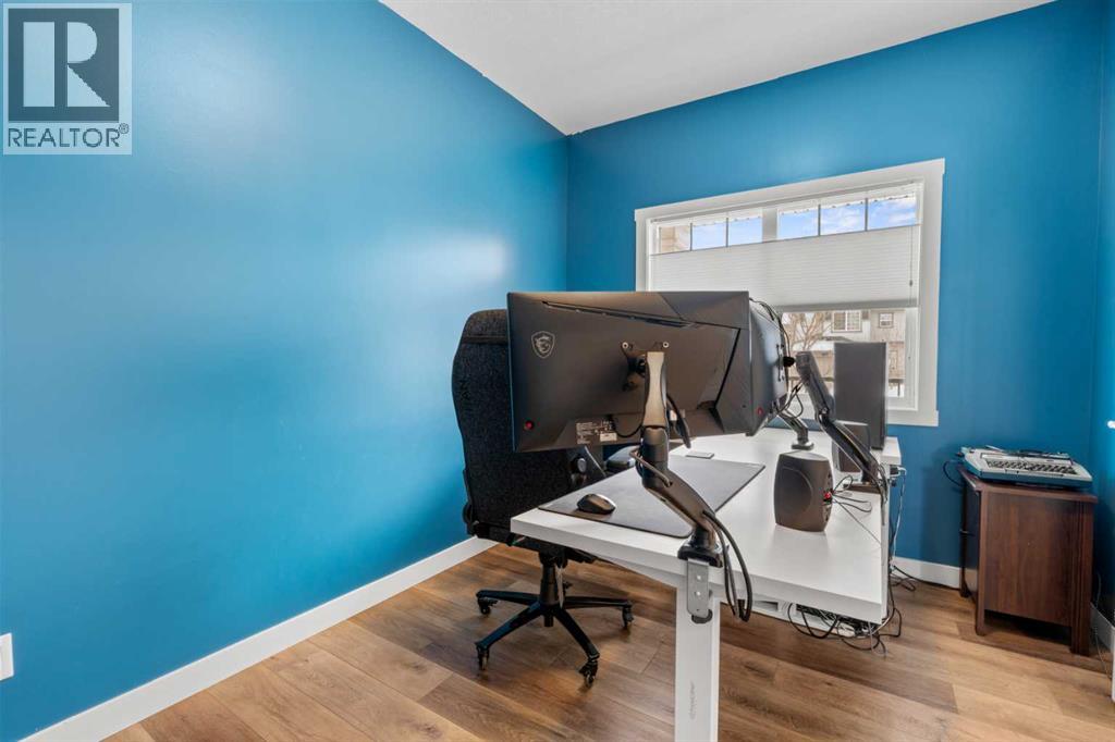 
          1331 Bayside Drive Southwest
            <br/>
            <span>Airdrie</span>
            , 
            <span>AB</span>
             <span>T4B3W8</span>
         - Photo 19