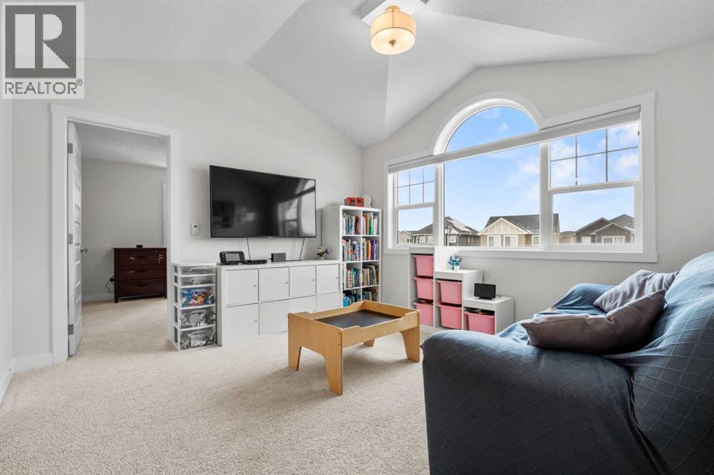 
          1331 Bayside Drive Southwest
            <br/>
            <span>Airdrie</span>
            , 
            <span>AB</span>
             <span>T4B3W8</span>
         - Photo 37