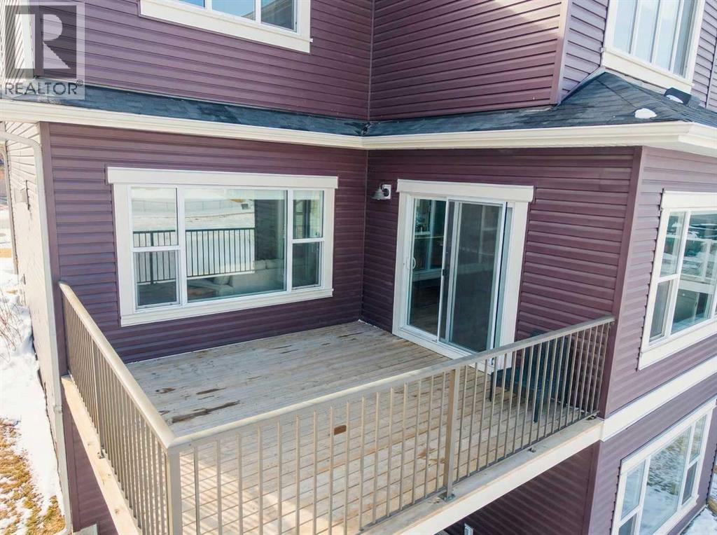 
          1331 Bayside Drive Southwest
            <br/>
            <span>Airdrie</span>
            , 
            <span>AB</span>
             <span>T4B3W8</span>
         - Photo 10