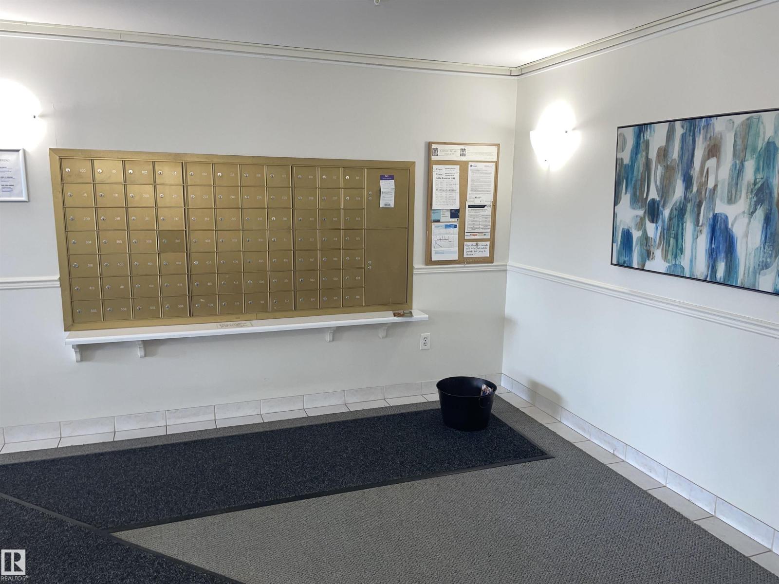 #305 11716 100 AV NW, Edmonton