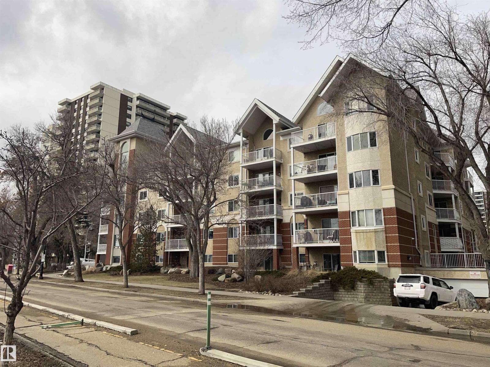 #305 11716 100 AV NW, Edmonton