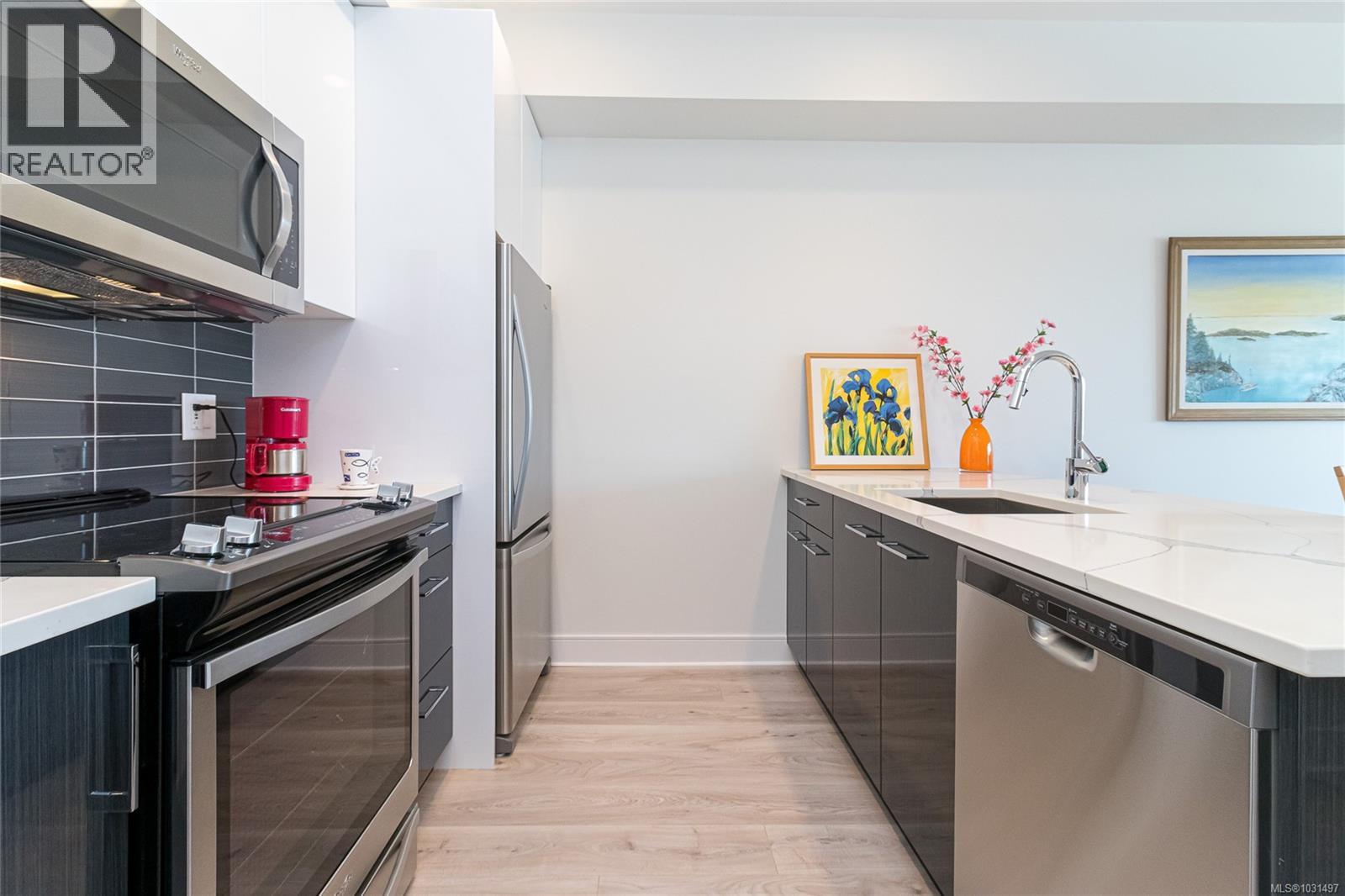 508 1311 Lakepoint Way, Langford