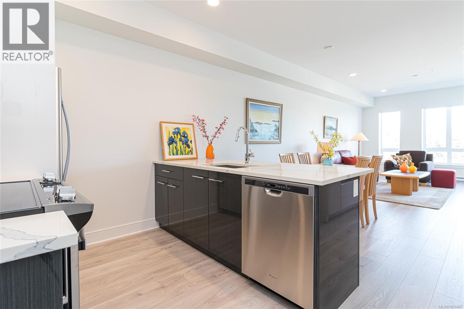 508 1311 Lakepoint Way, Langford