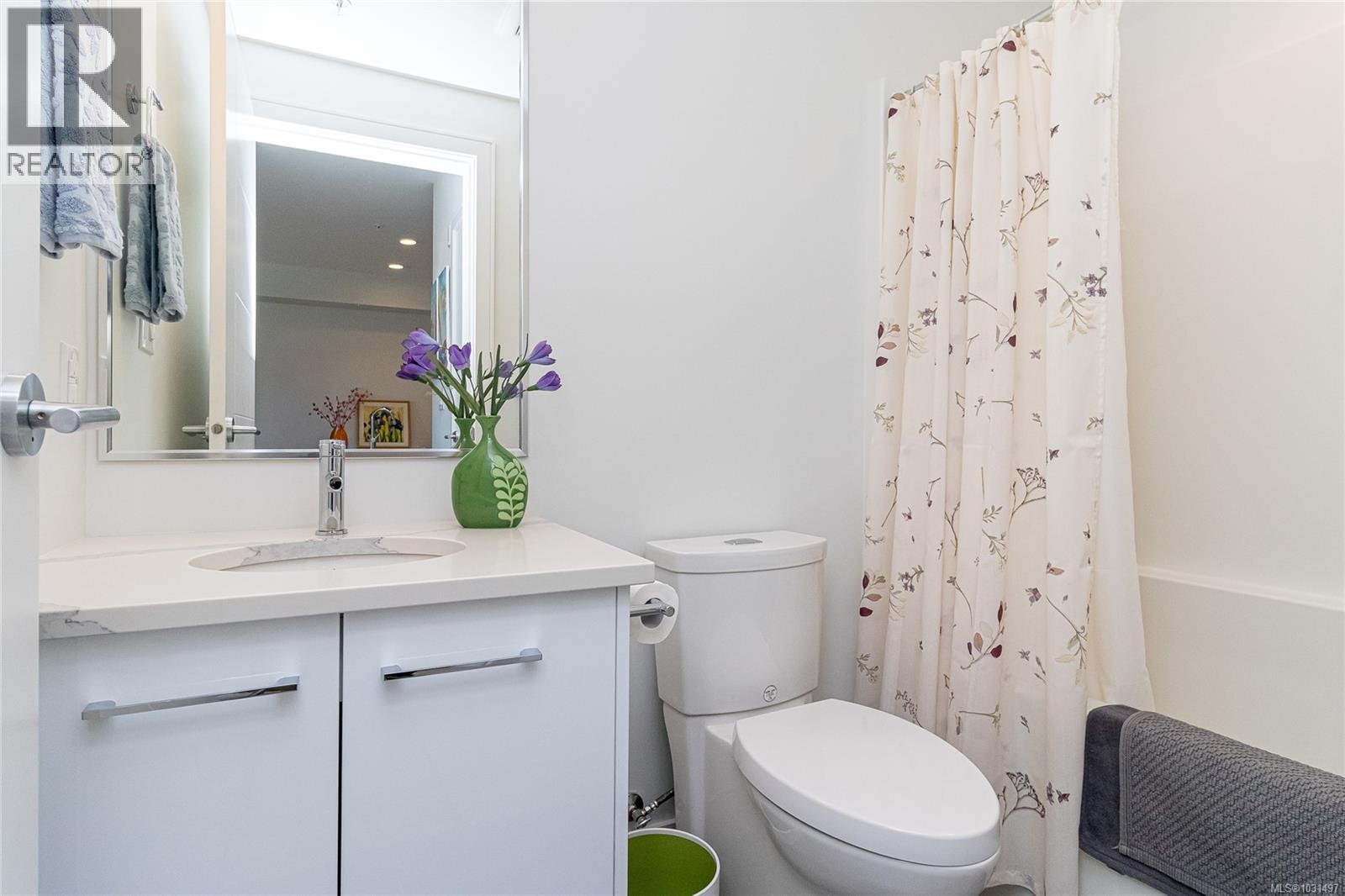 508 1311 Lakepoint Way, Langford