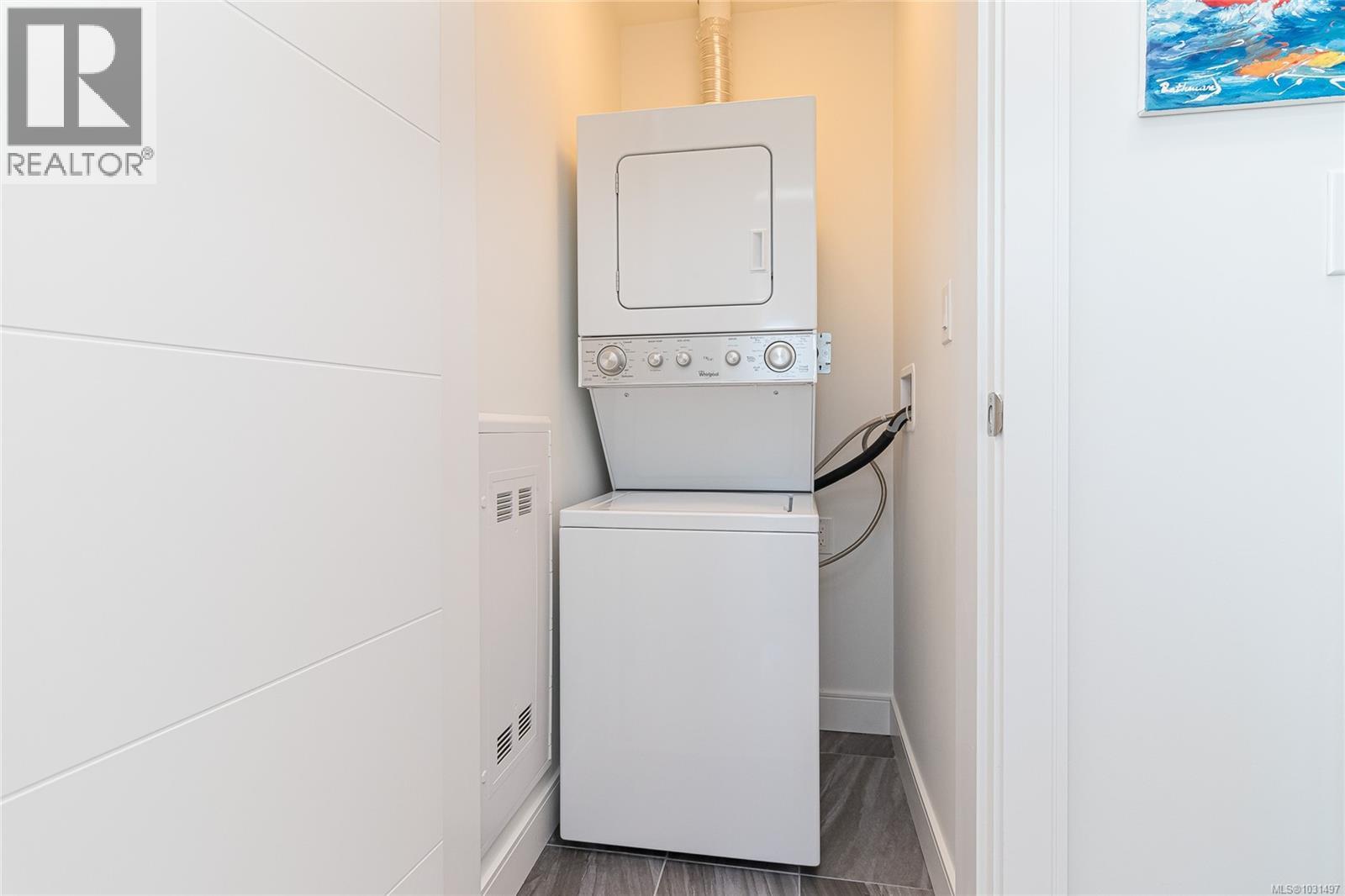 508 1311 Lakepoint Way, Langford