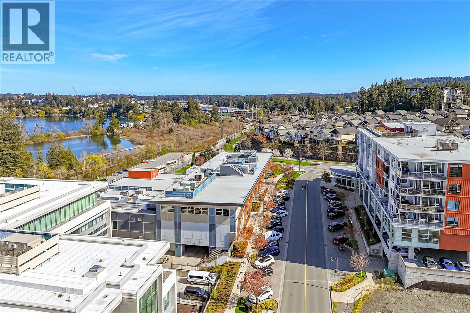 508 1311 Lakepoint Way, Langford