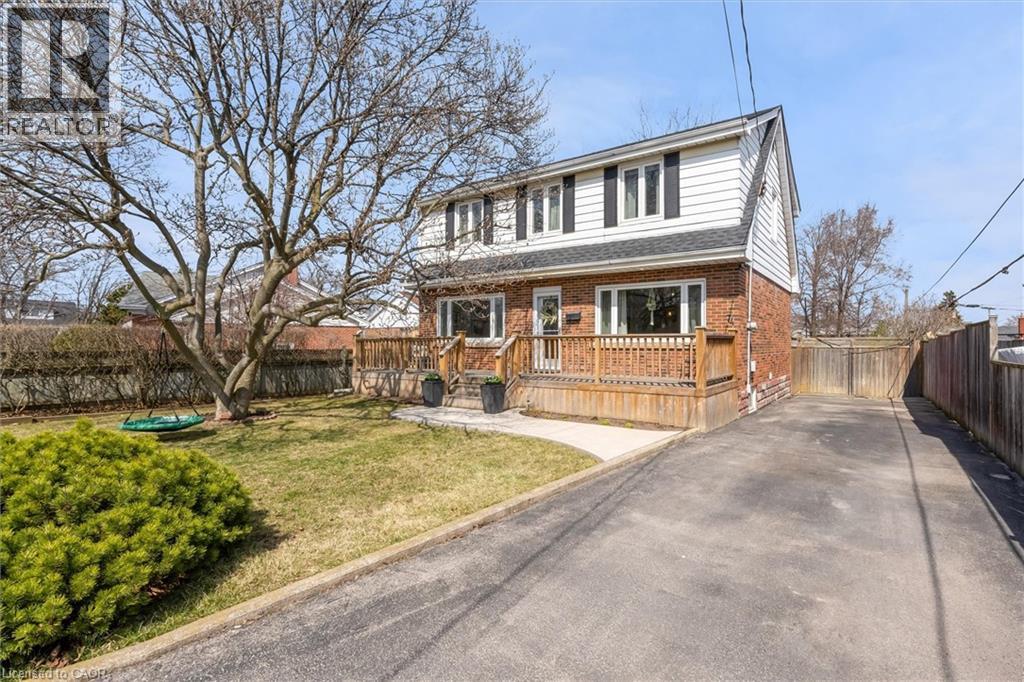 74 GLENVIEW Drive - 1