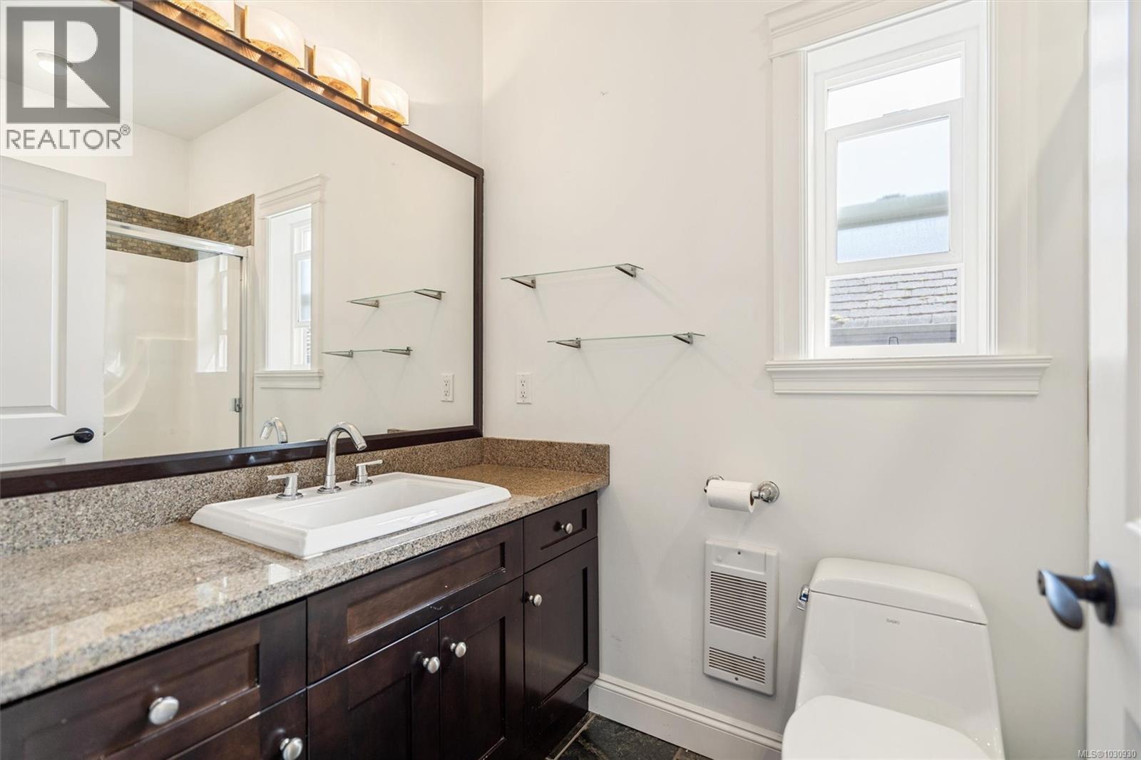 2071 Longspur Dr, Langford