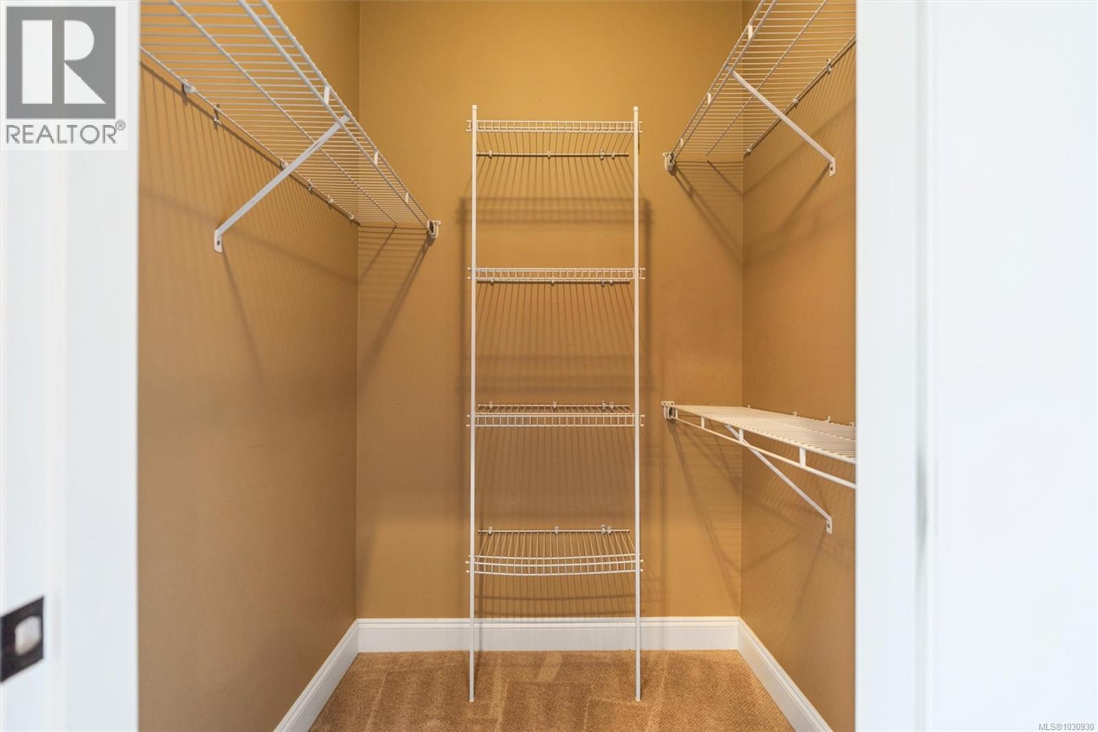 2071 Longspur Dr, Langford