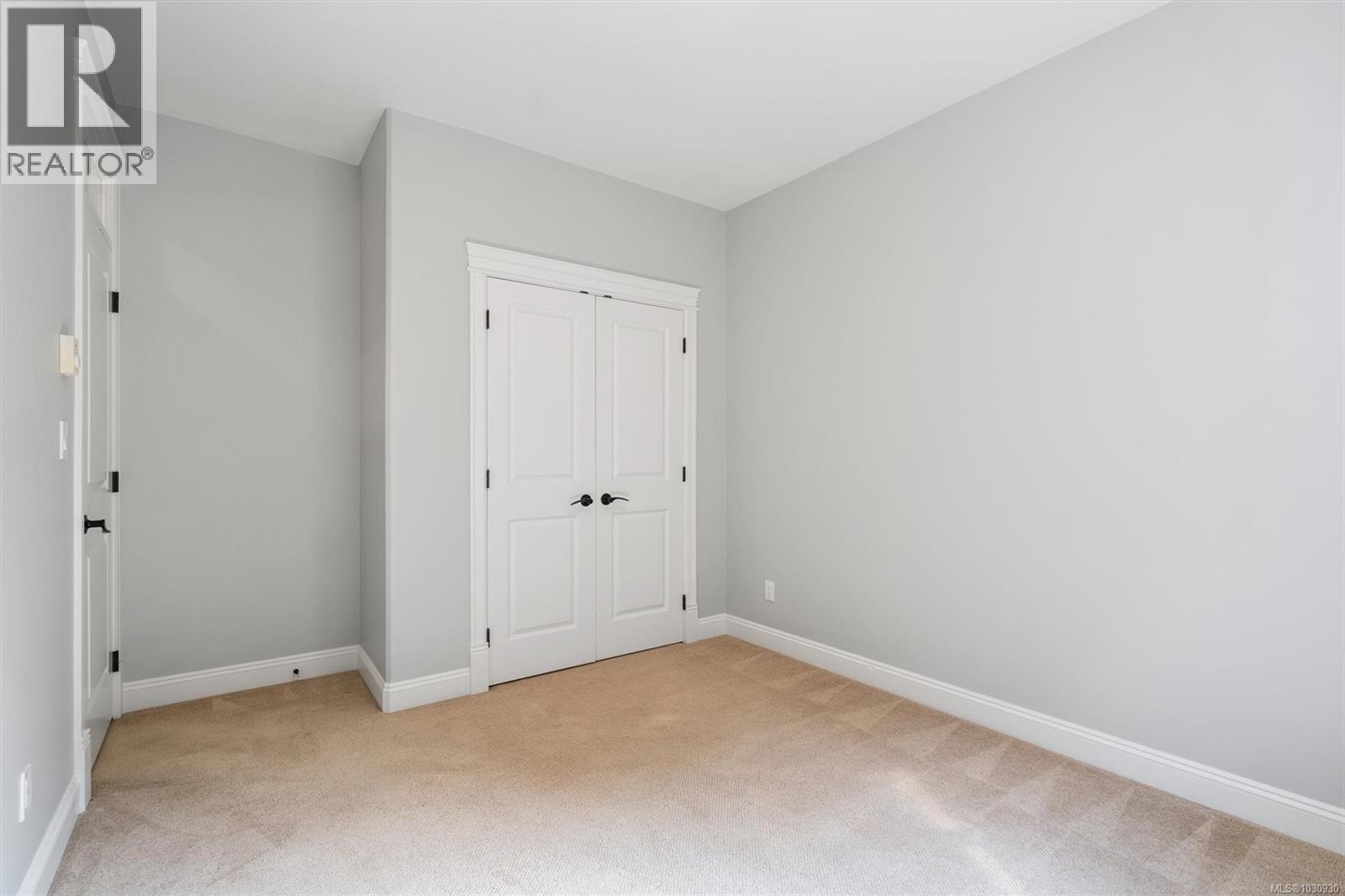 2071 Longspur Dr, Langford