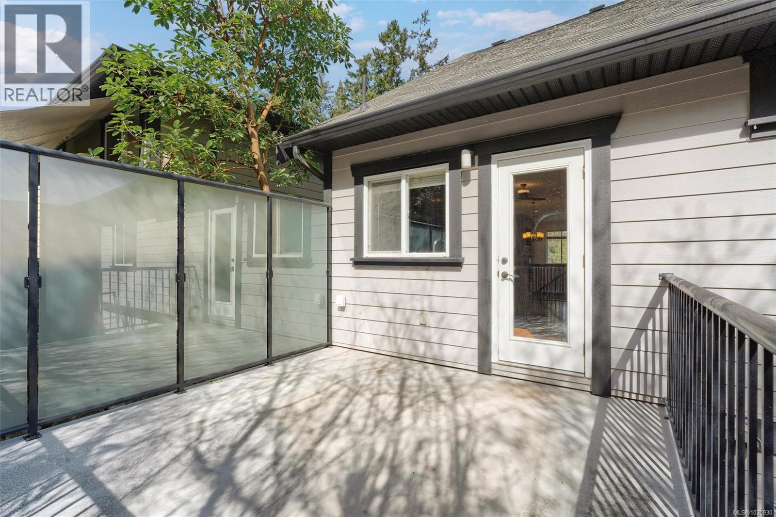 2071 Longspur Dr, Langford