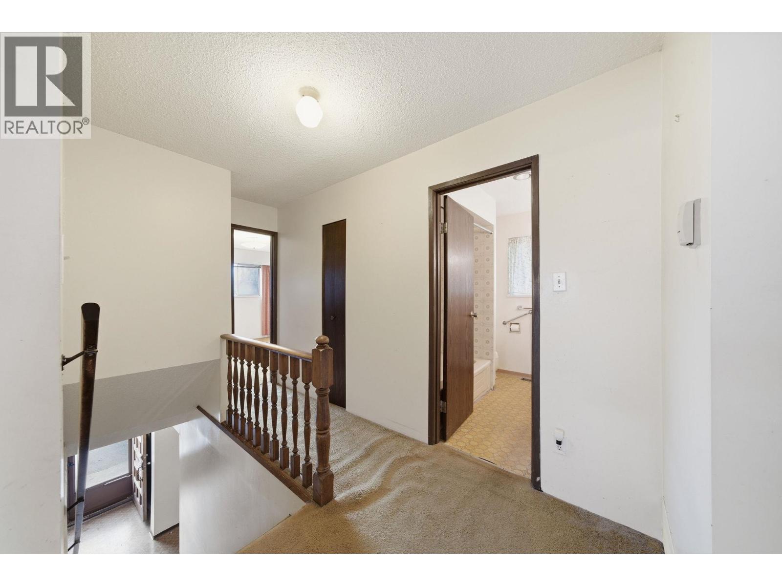 10600 SEAMOUNT ROAD, Richmond