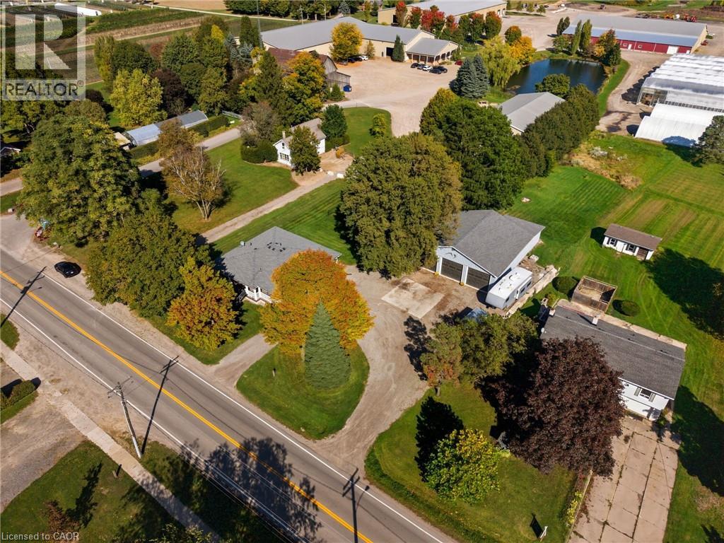 146 LYNDEN Road - Image 38