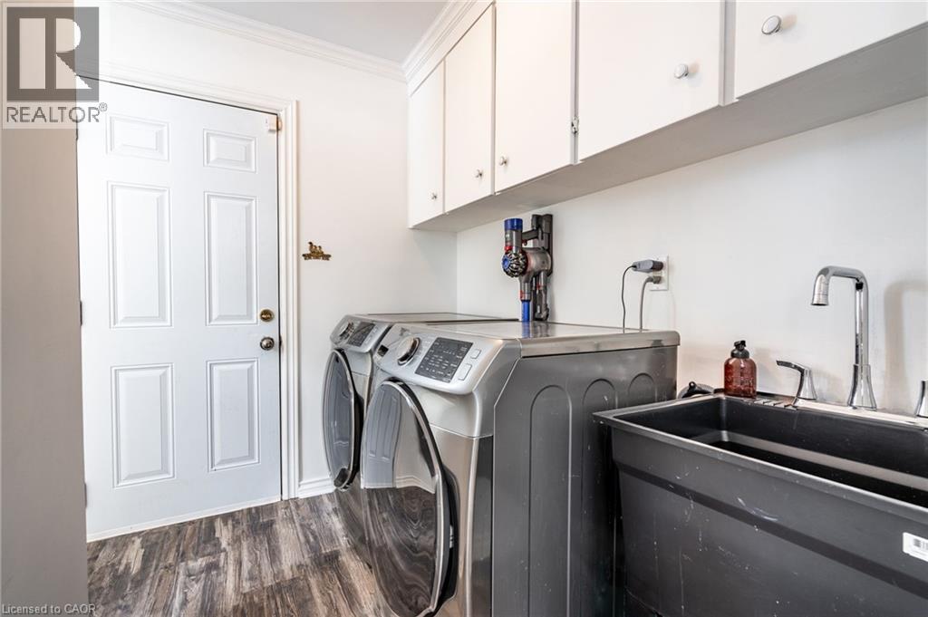 1 ACREDALE DRIVE - 22