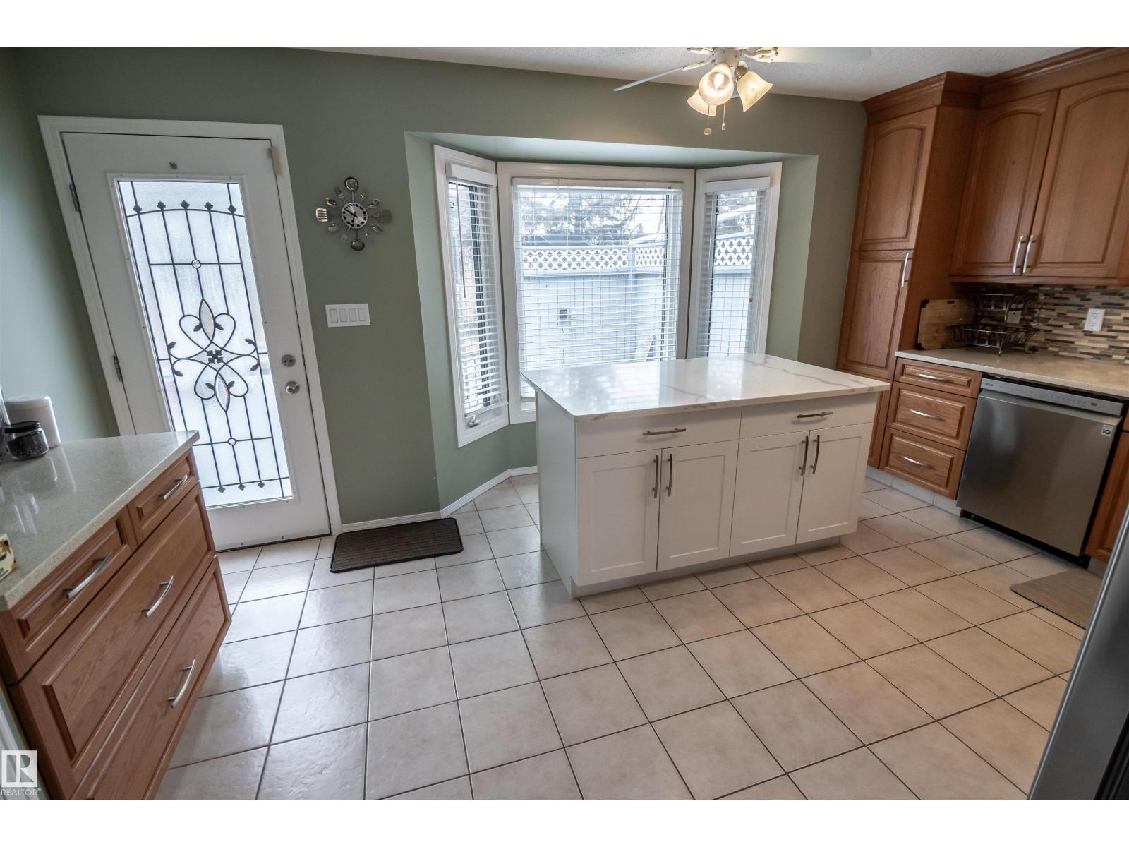 18 MATHIAS AV, Spruce Grove