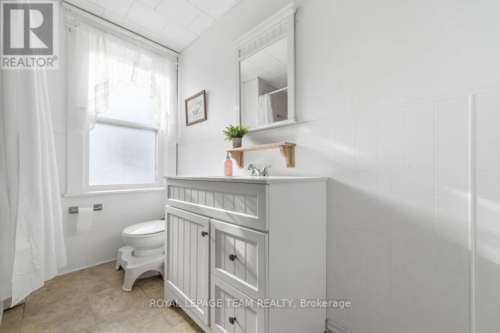 21 KING STREET — photo 35