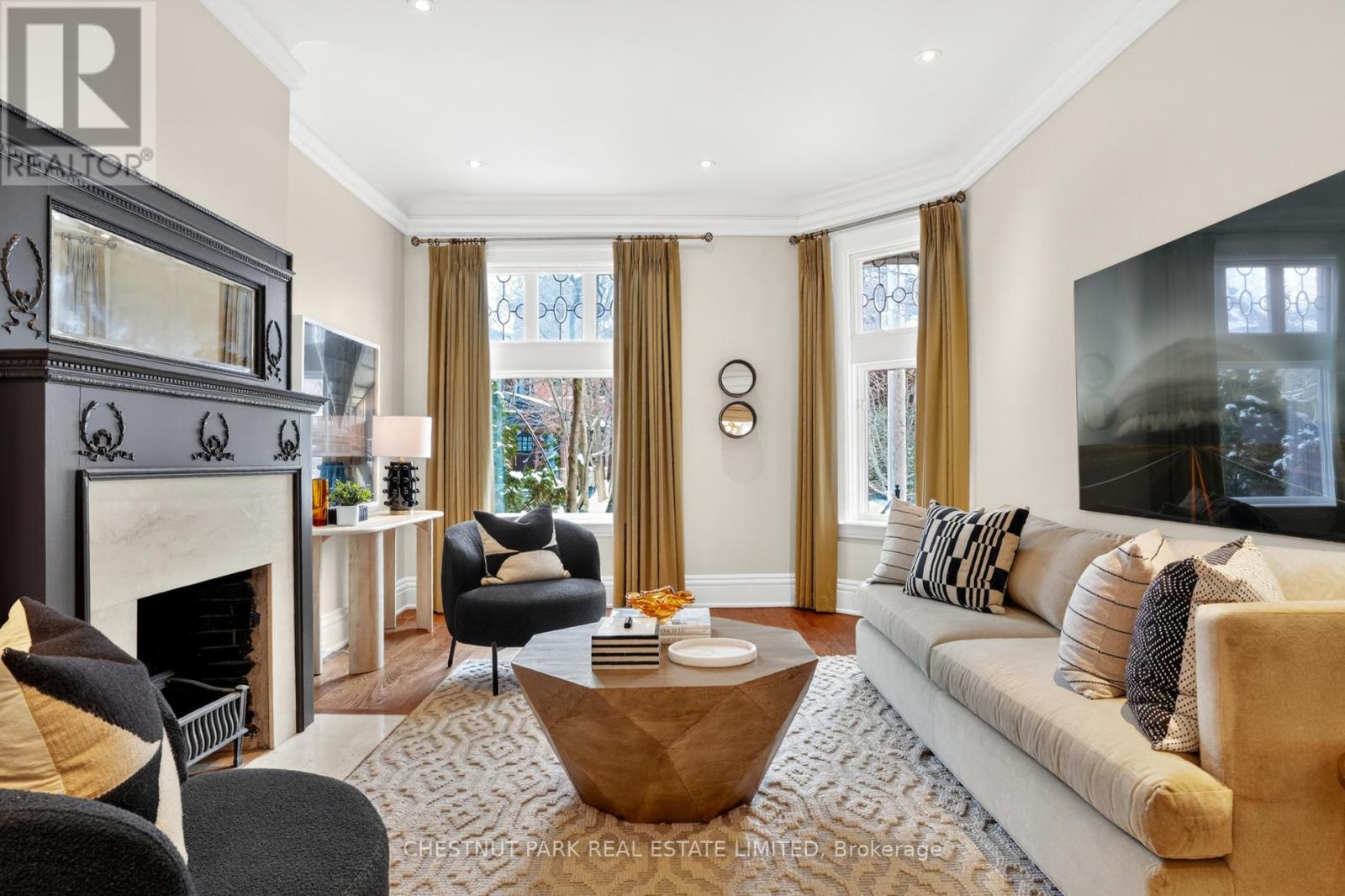 46 ADMIRAL ROAD - 1