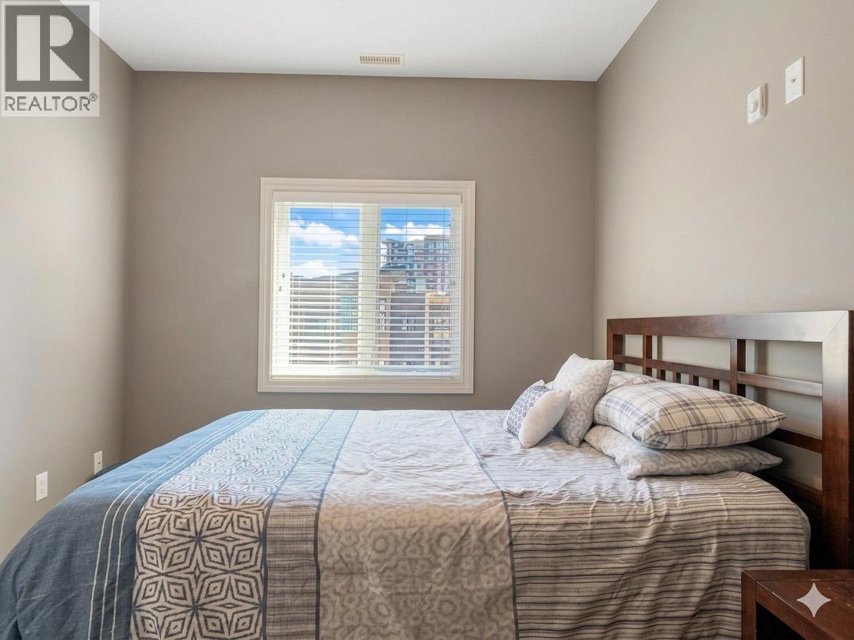 #406 3311 WILSON STREET - 19