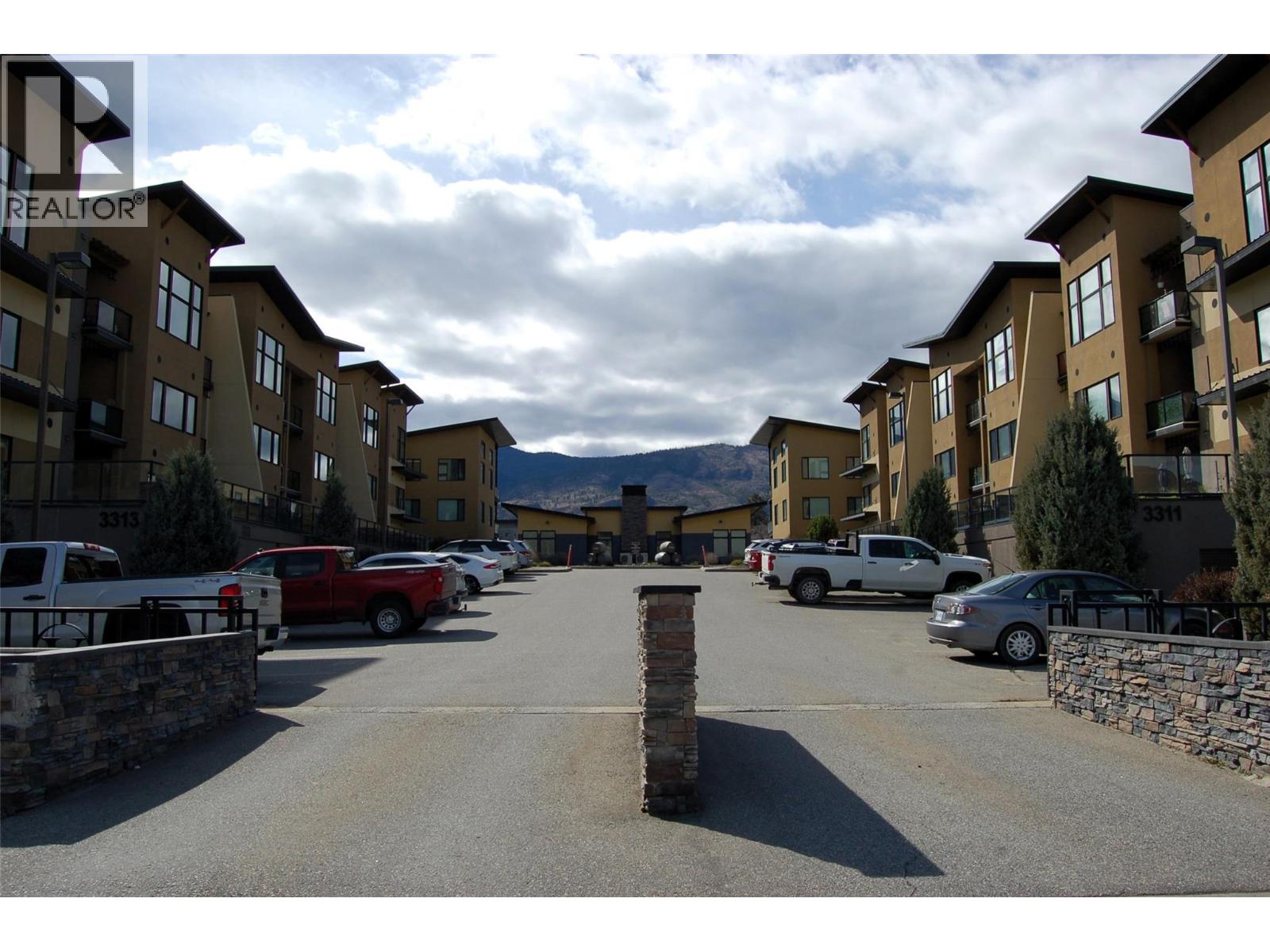 #406 3311 Wilson Street - 2