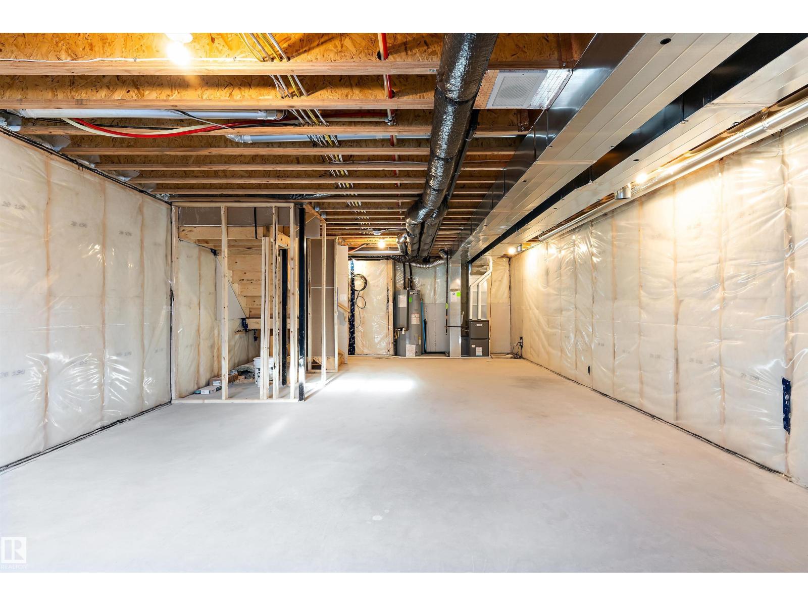 18709 18A AV NW, Edmonton