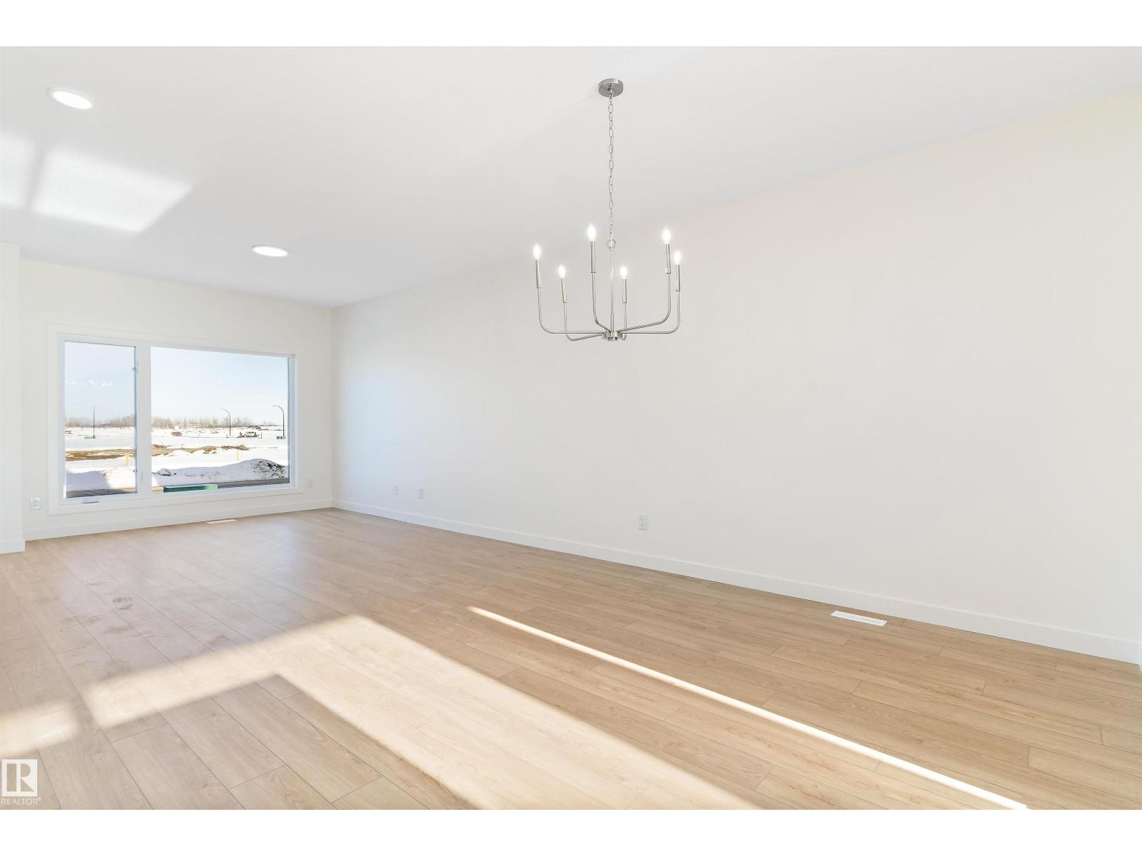 18709 18A AV NW, Edmonton