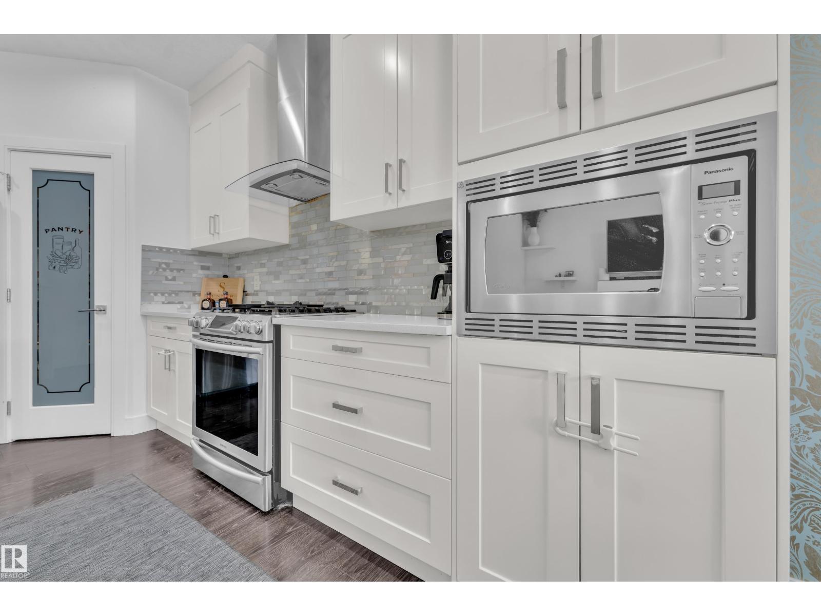 2630 16a ave nw NW, Edmonton