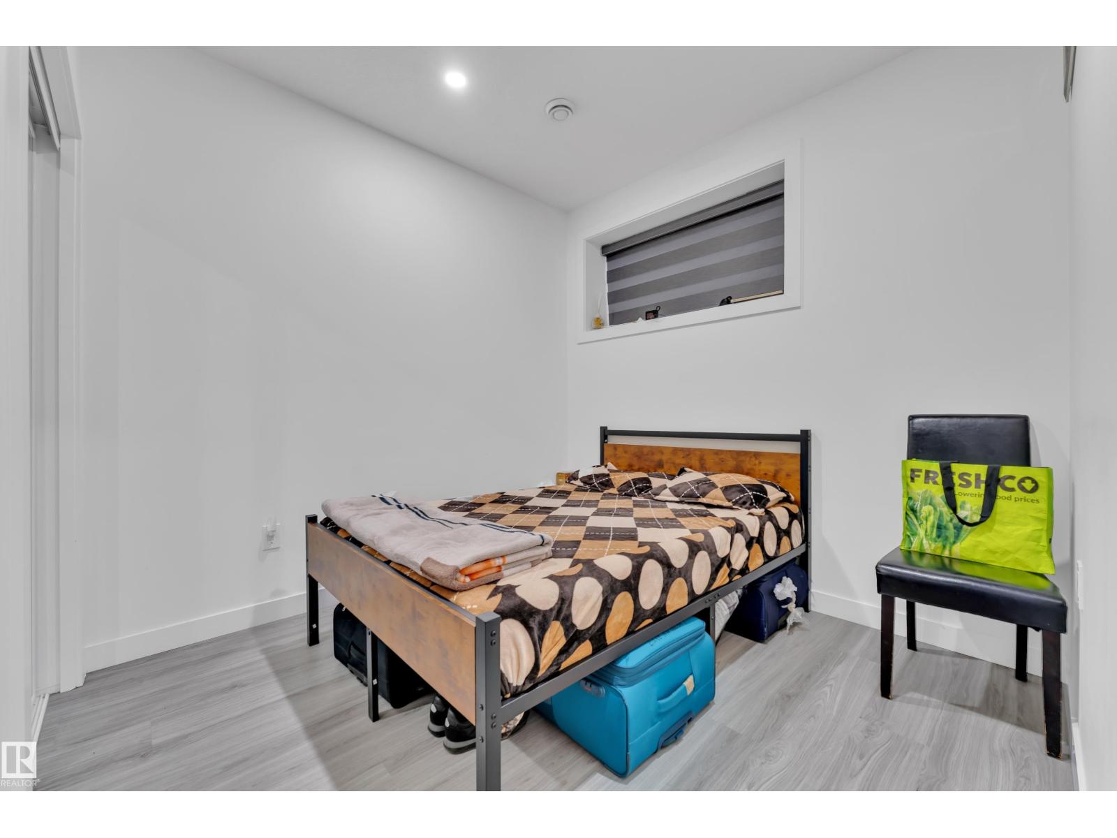 2630 16a ave nw NW, Edmonton