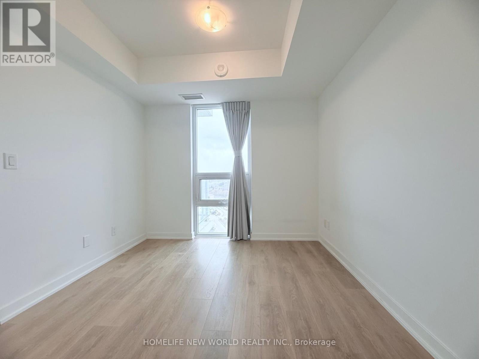 #2117 2031 KENNEDY ROAD - 18