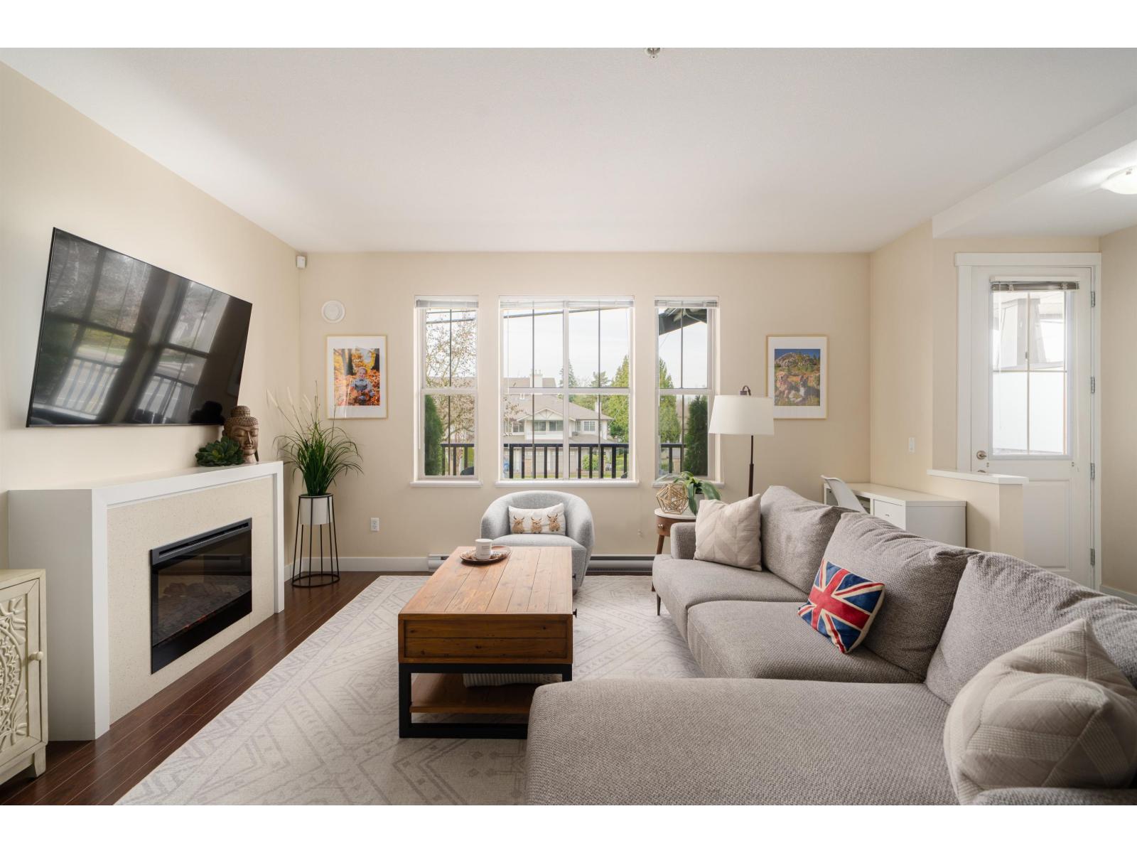 15 9525 204 STREET, Langley