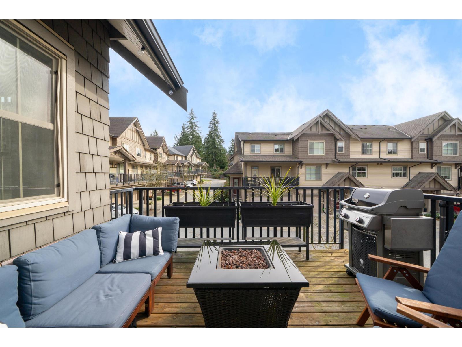 15 9525 204 STREET, Langley