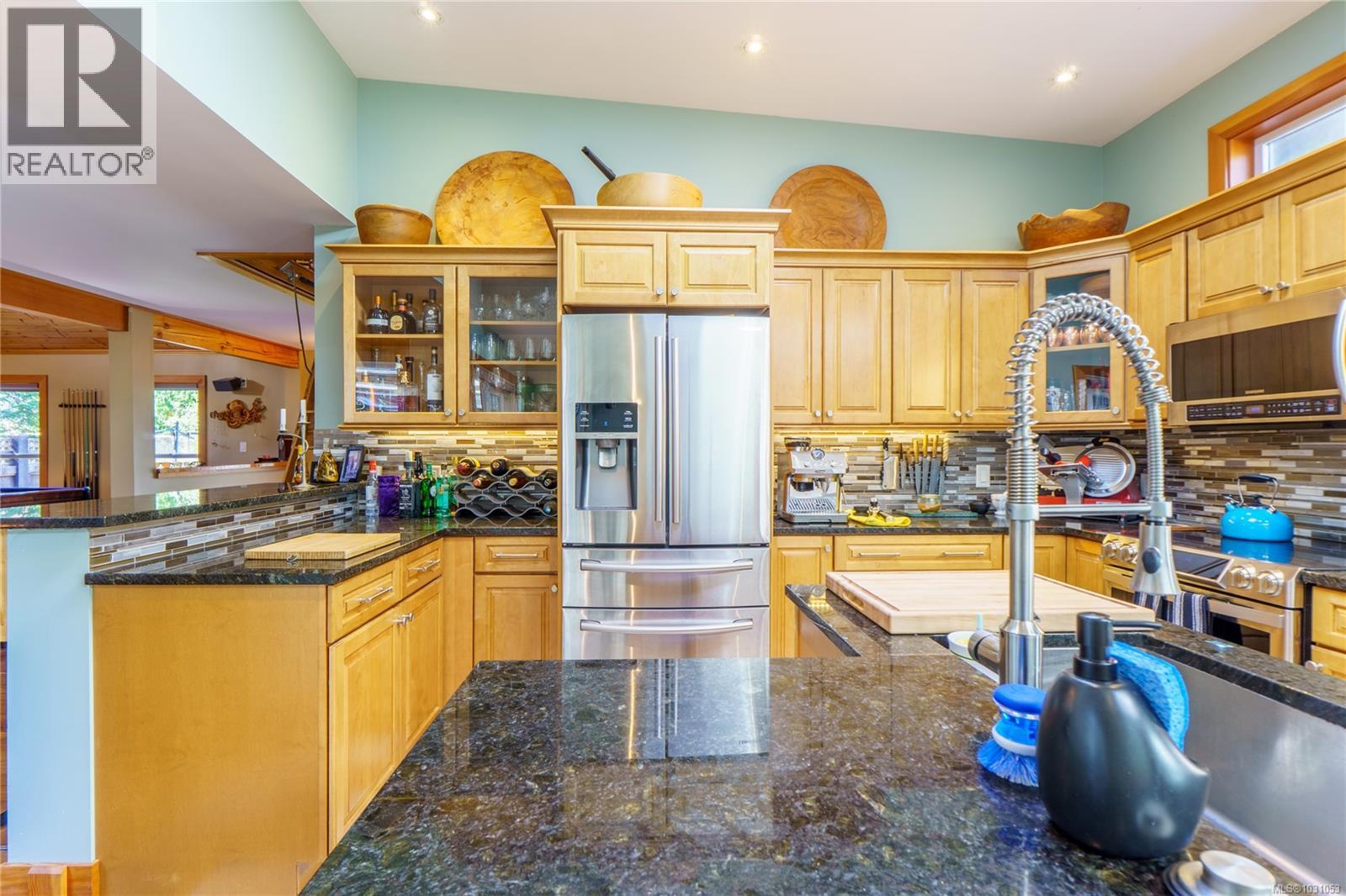 1108 Abraham Dr, Tofino