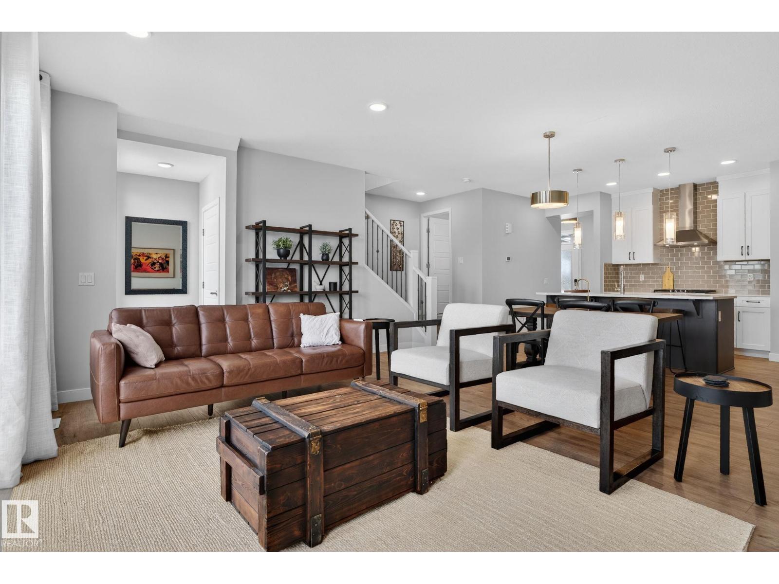 3230 PARKER LOOP SW, Edmonton