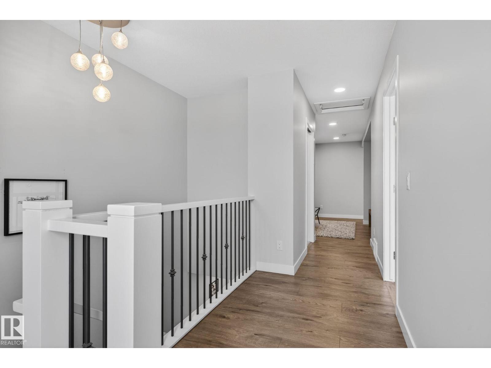 3230 PARKER LOOP SW, Edmonton