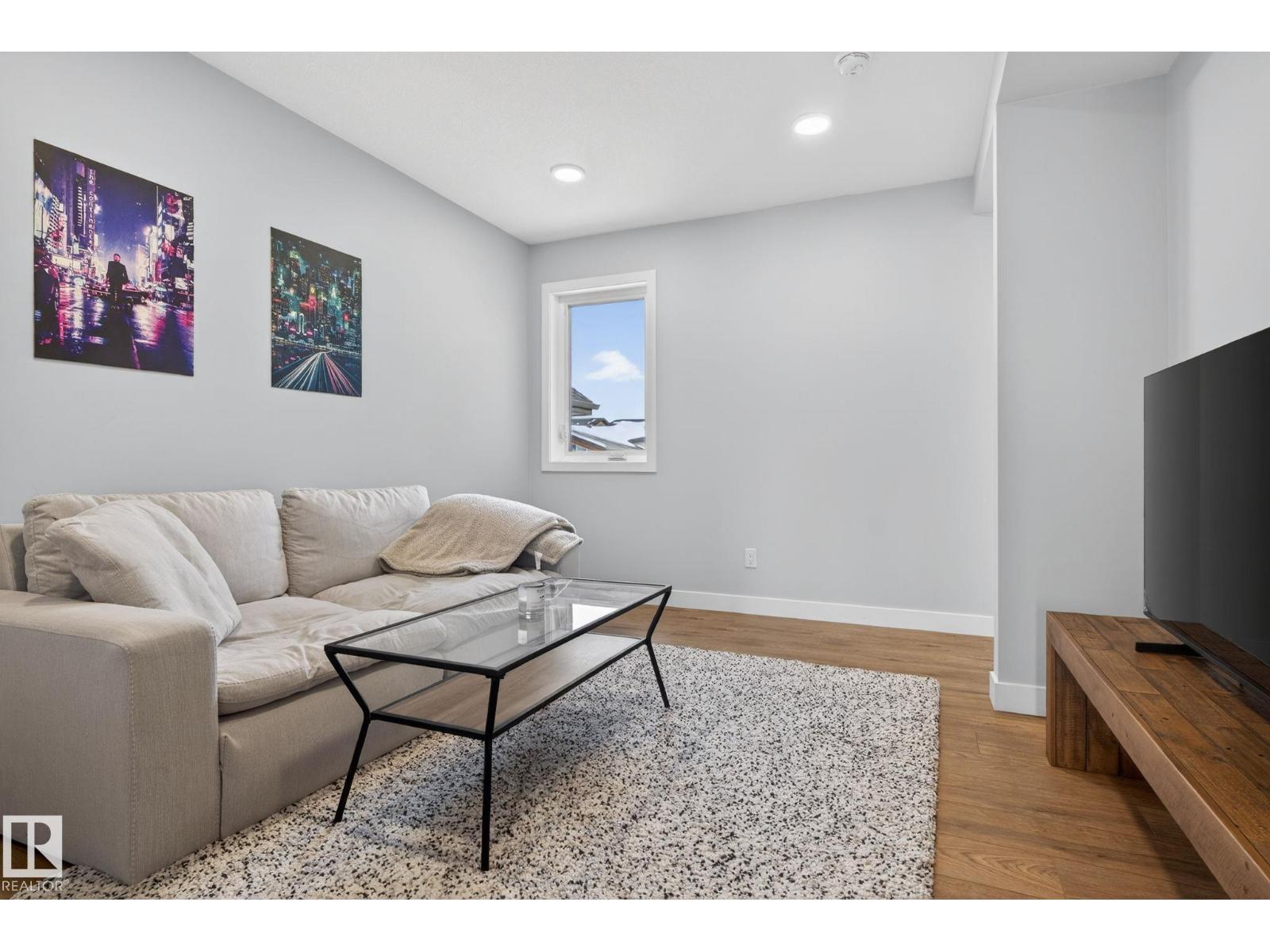 3230 PARKER LOOP SW, Edmonton