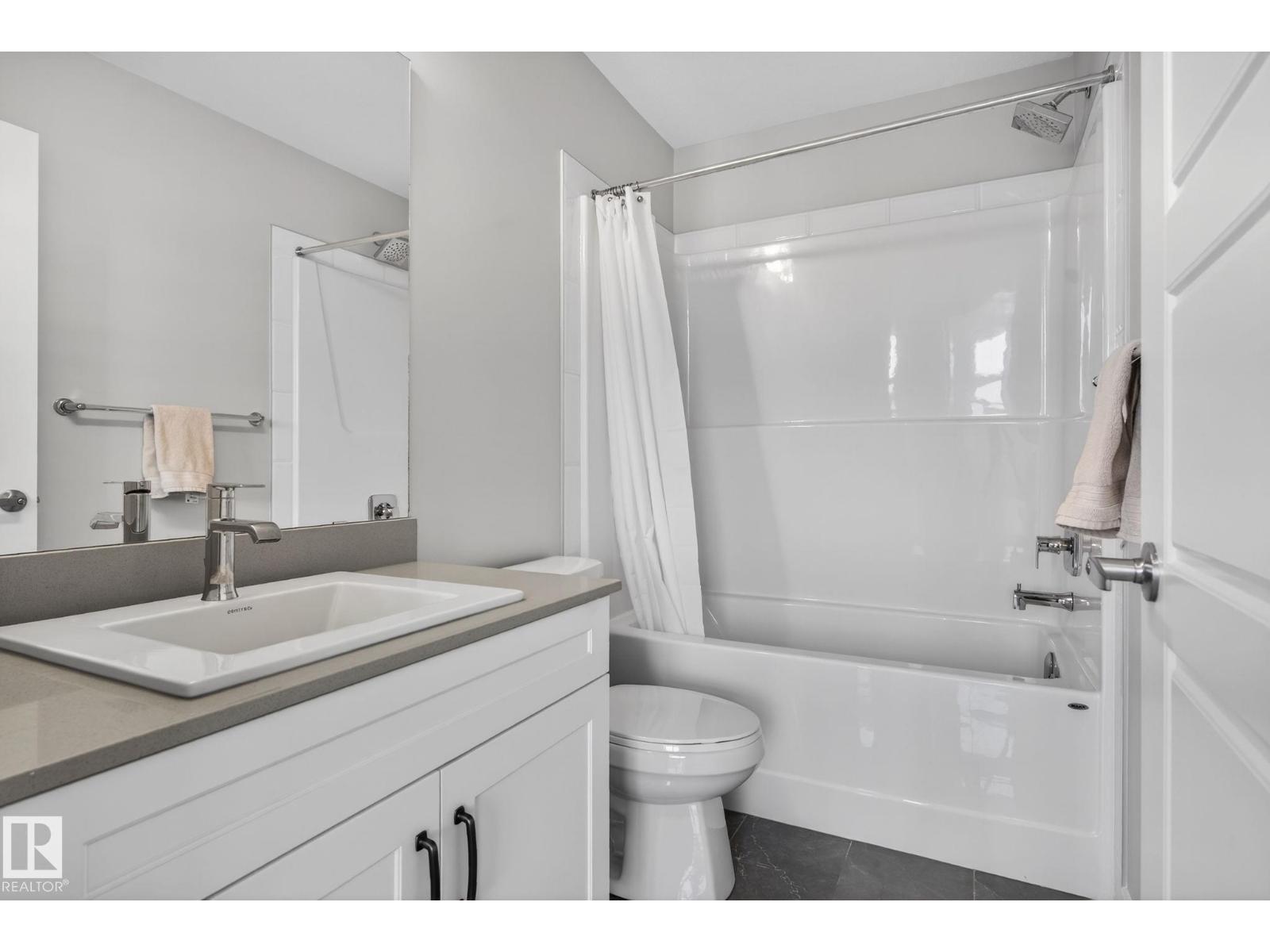 3230 PARKER LOOP SW, Edmonton