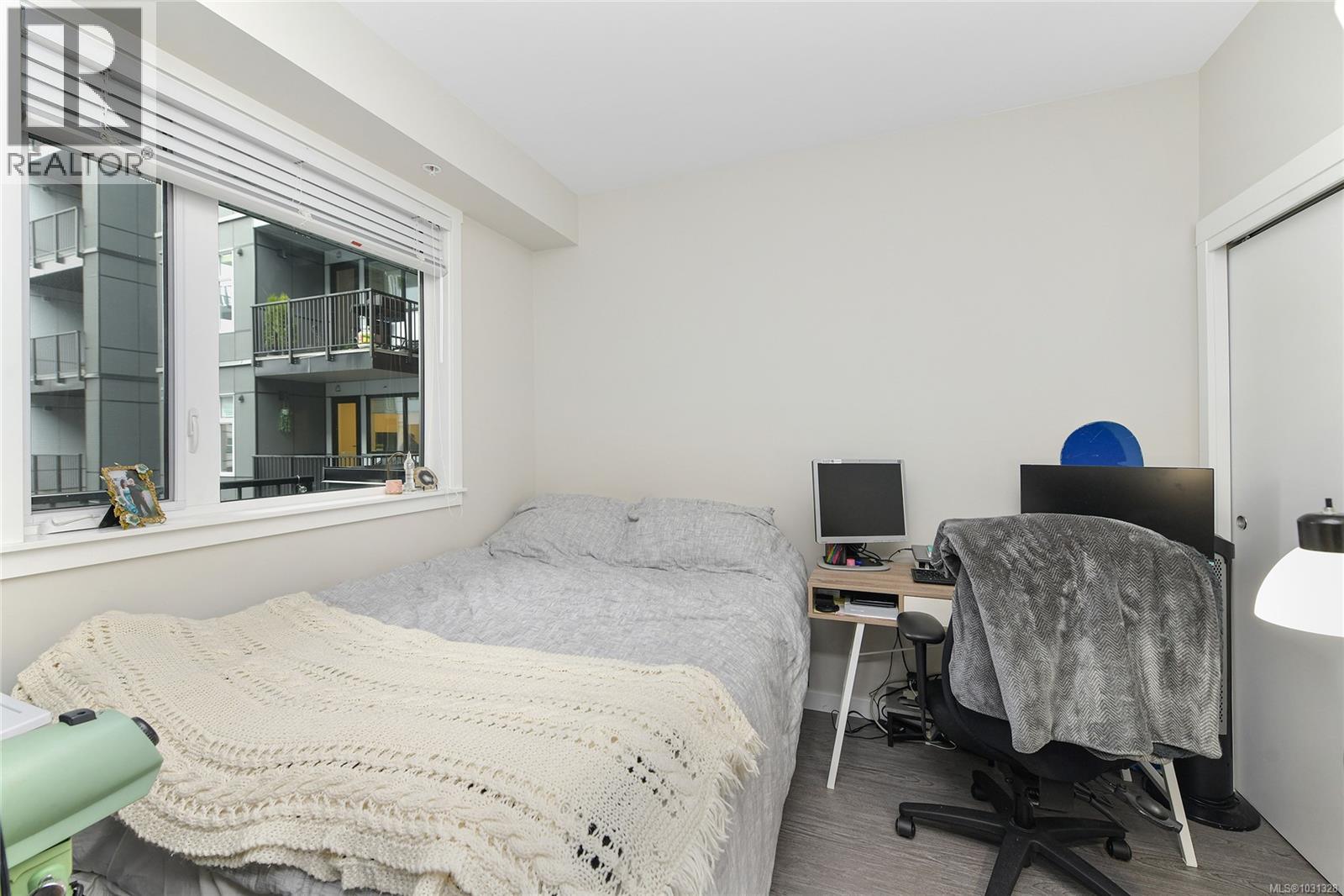 301 2843 JACKLIN Rd, Langford