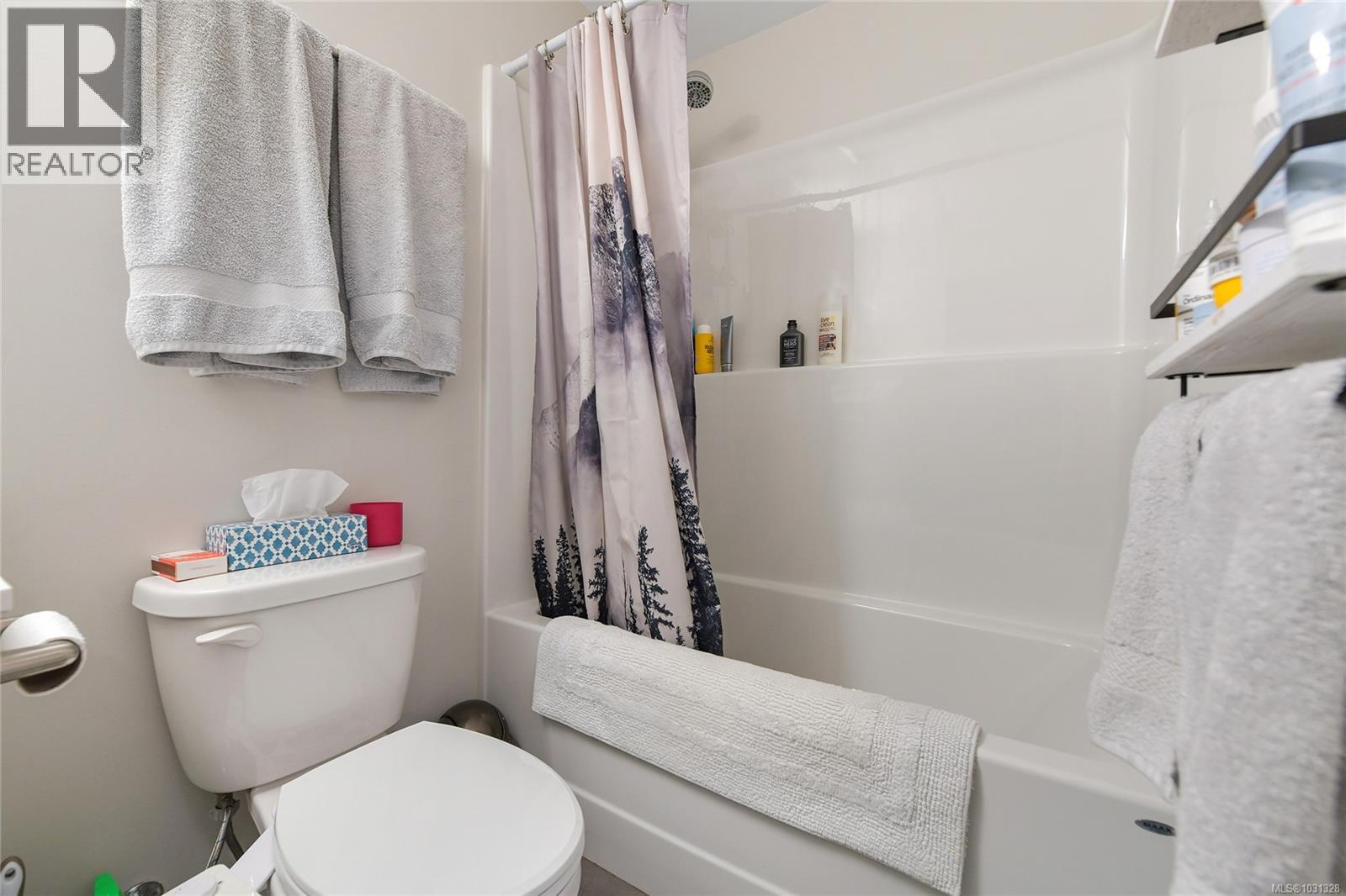 #301 2843 JACKLIN Rd - 18