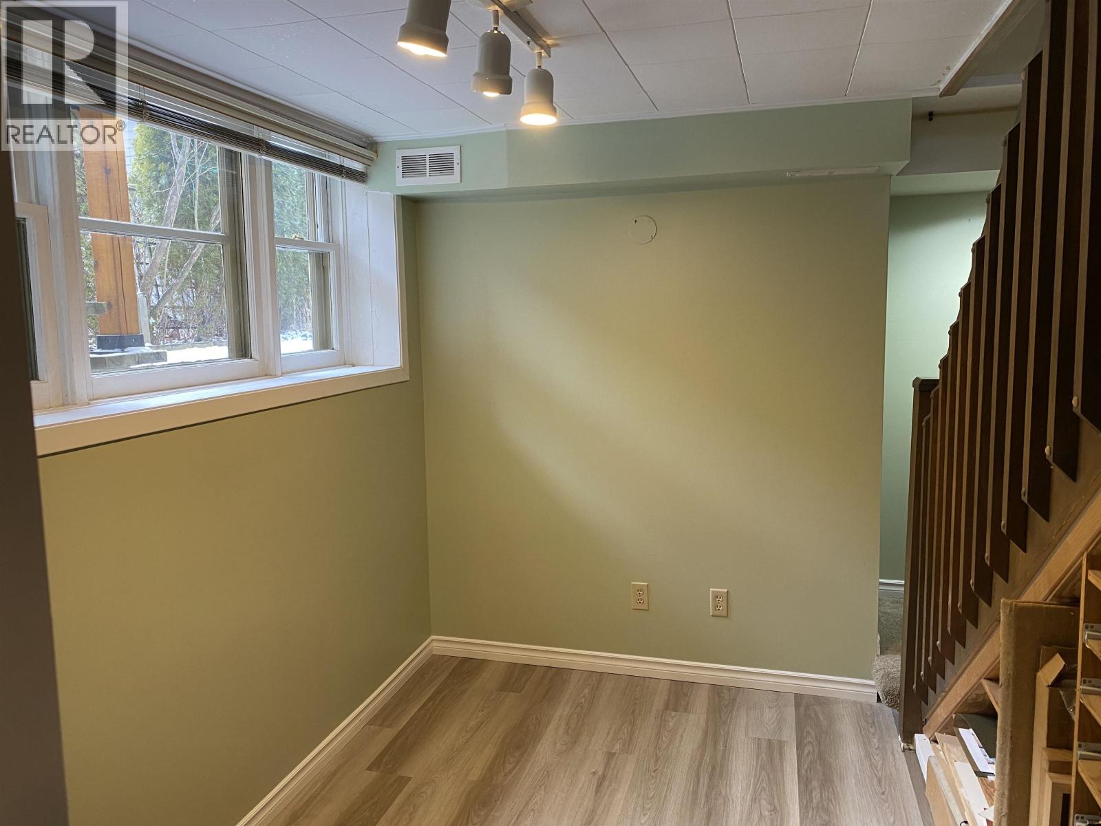 125 15TH AVENUE - 22