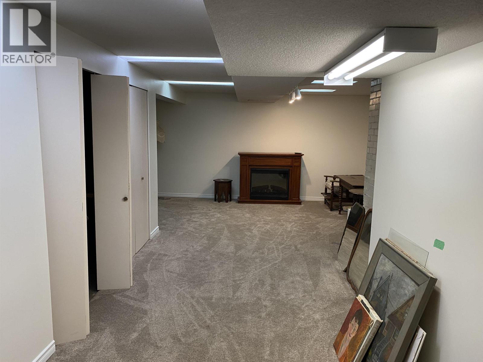 125 15TH AVENUE - 23