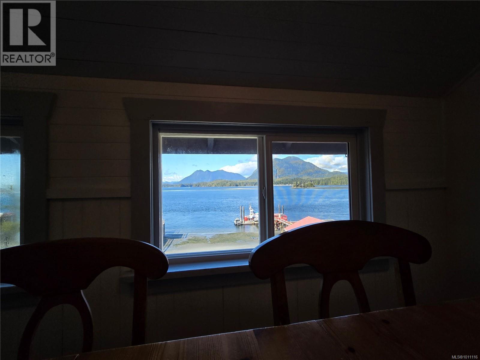 320 Main St, Tofino