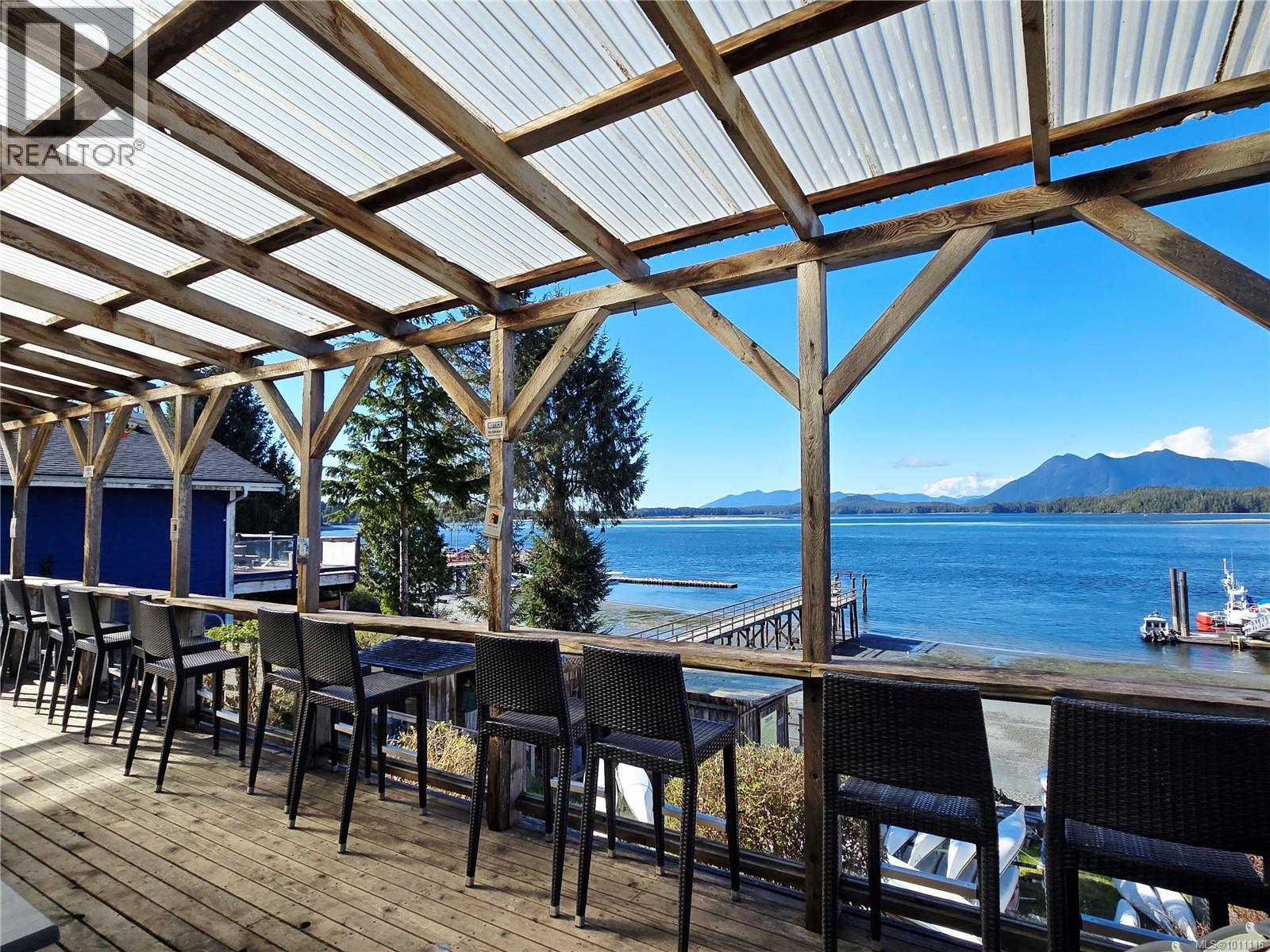 320 Main St, Tofino