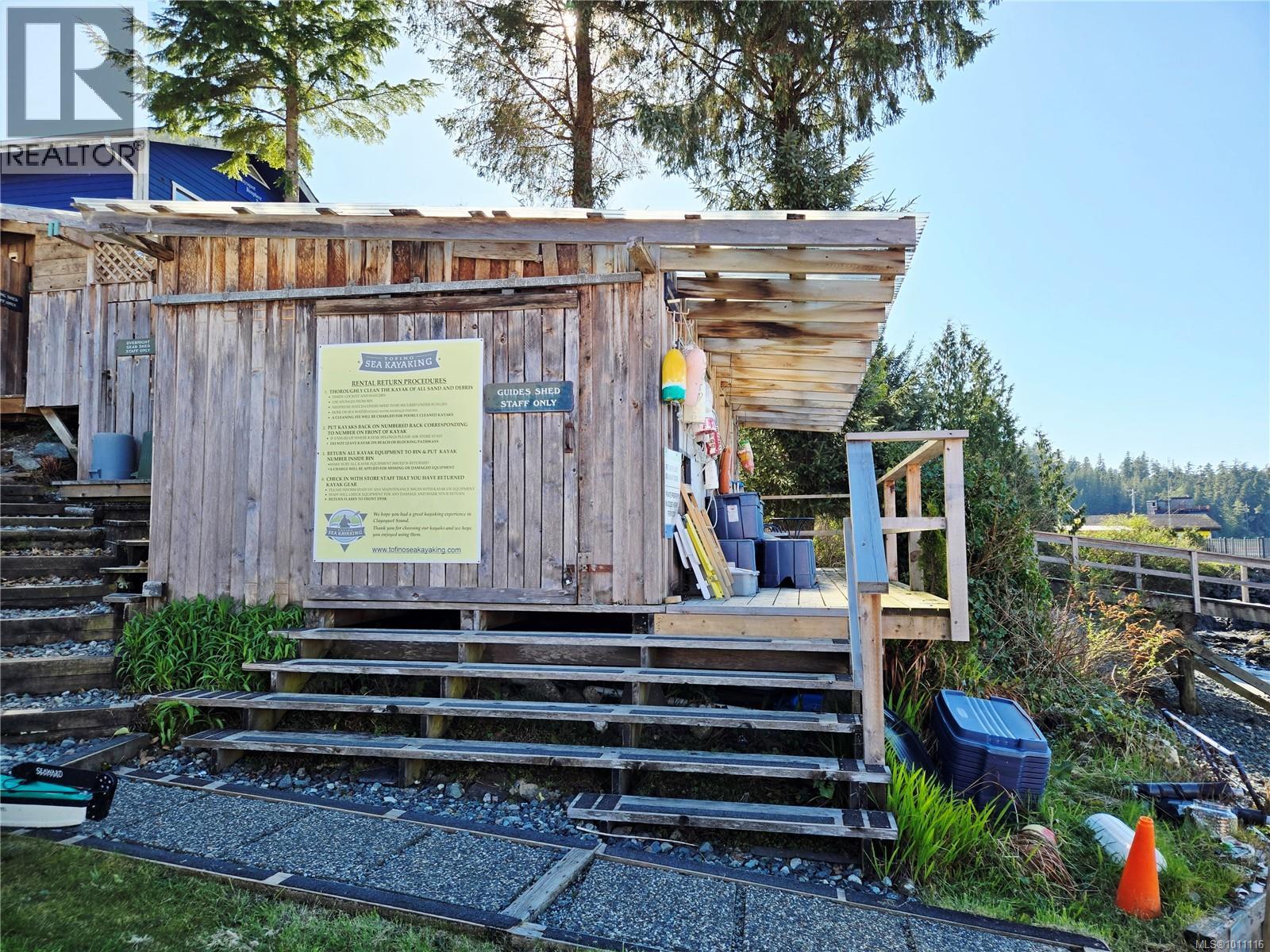 320 Main St, Tofino