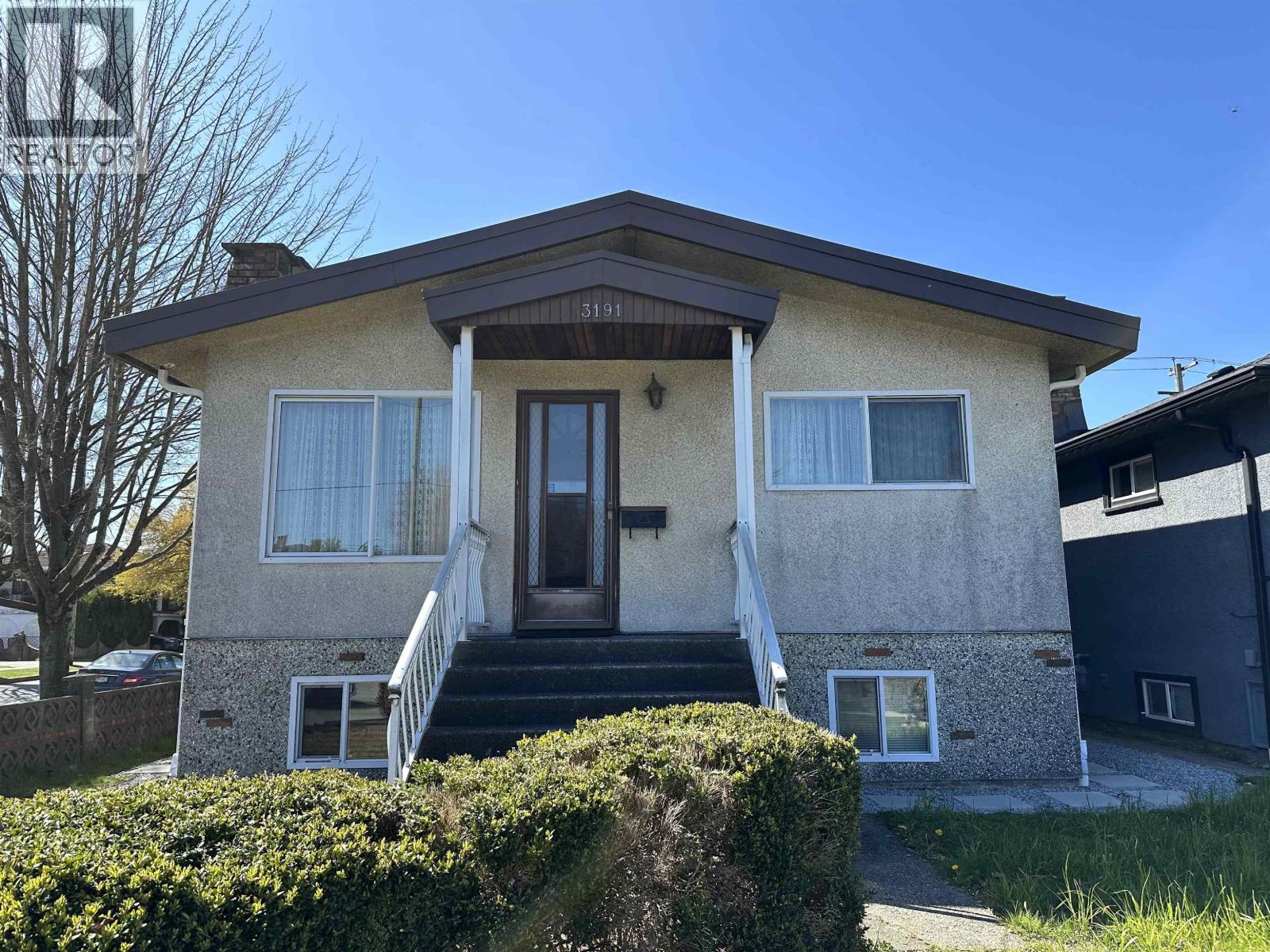 3191 RENFREW STREET