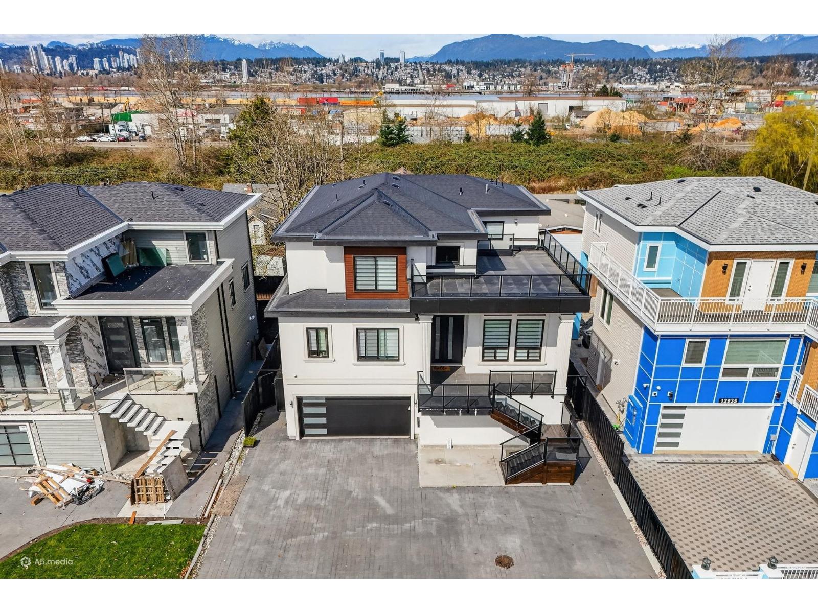 12927 115A AVENUE, Surrey