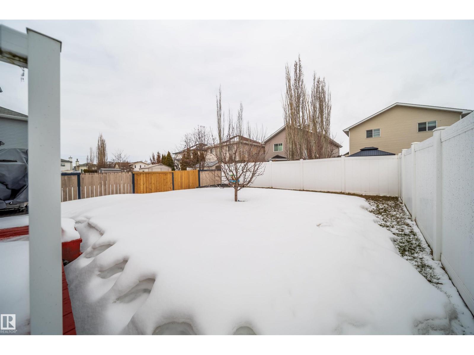 8932 175 AV NW, Edmonton