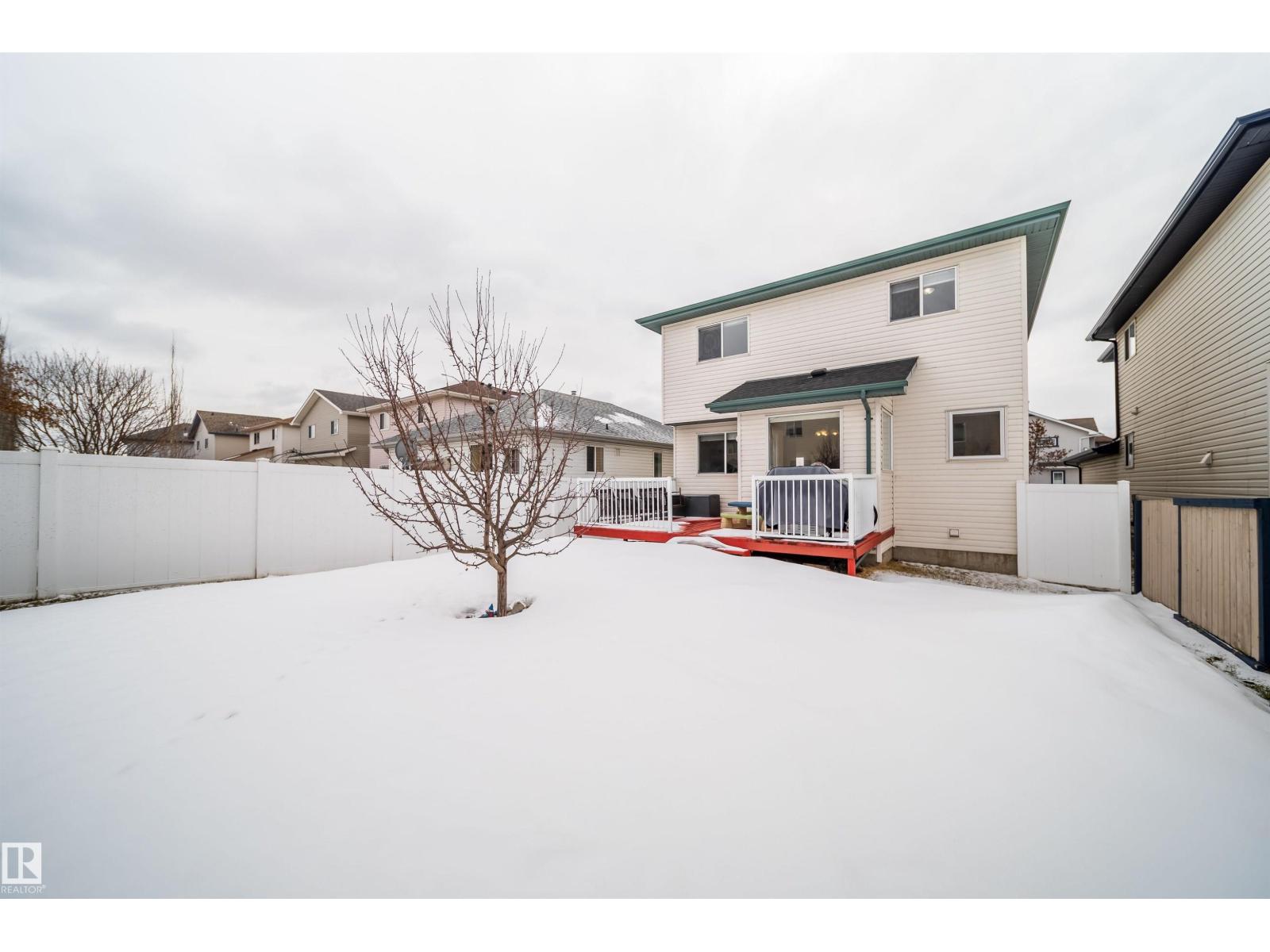 8932 175 AV NW, Edmonton
